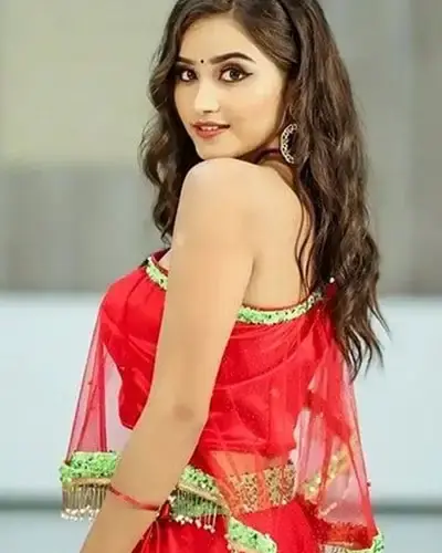 Escort In Mahalaxmi